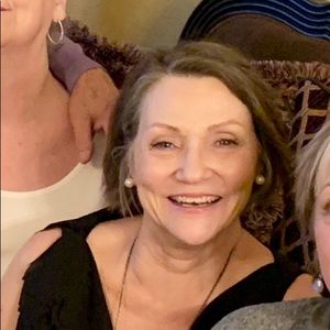 Meet your Posher, Linda